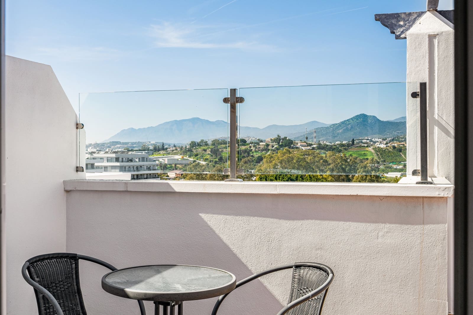 Ático de 3 habitaciones en Nueva Andalucia en venta con garaje - 800.000 € (Ref: 9637314)