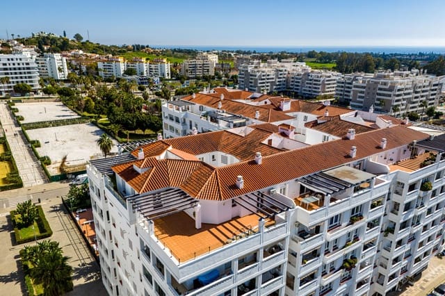 Ático de 3 habitaciones en Rodeo Alto - Guadaiza - La Campana, Marbella en venta - 800.000 € (Ref: 9637314)