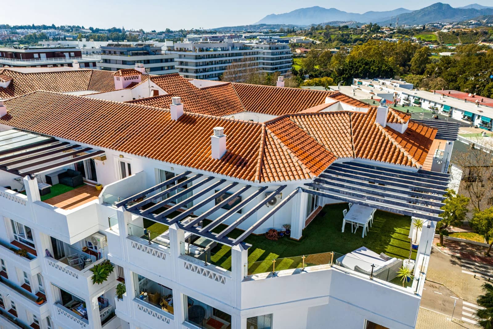 Ático de 3 habitaciones en Nueva Andalucia en venta con garaje - 800.000 € (Ref: 9637314)