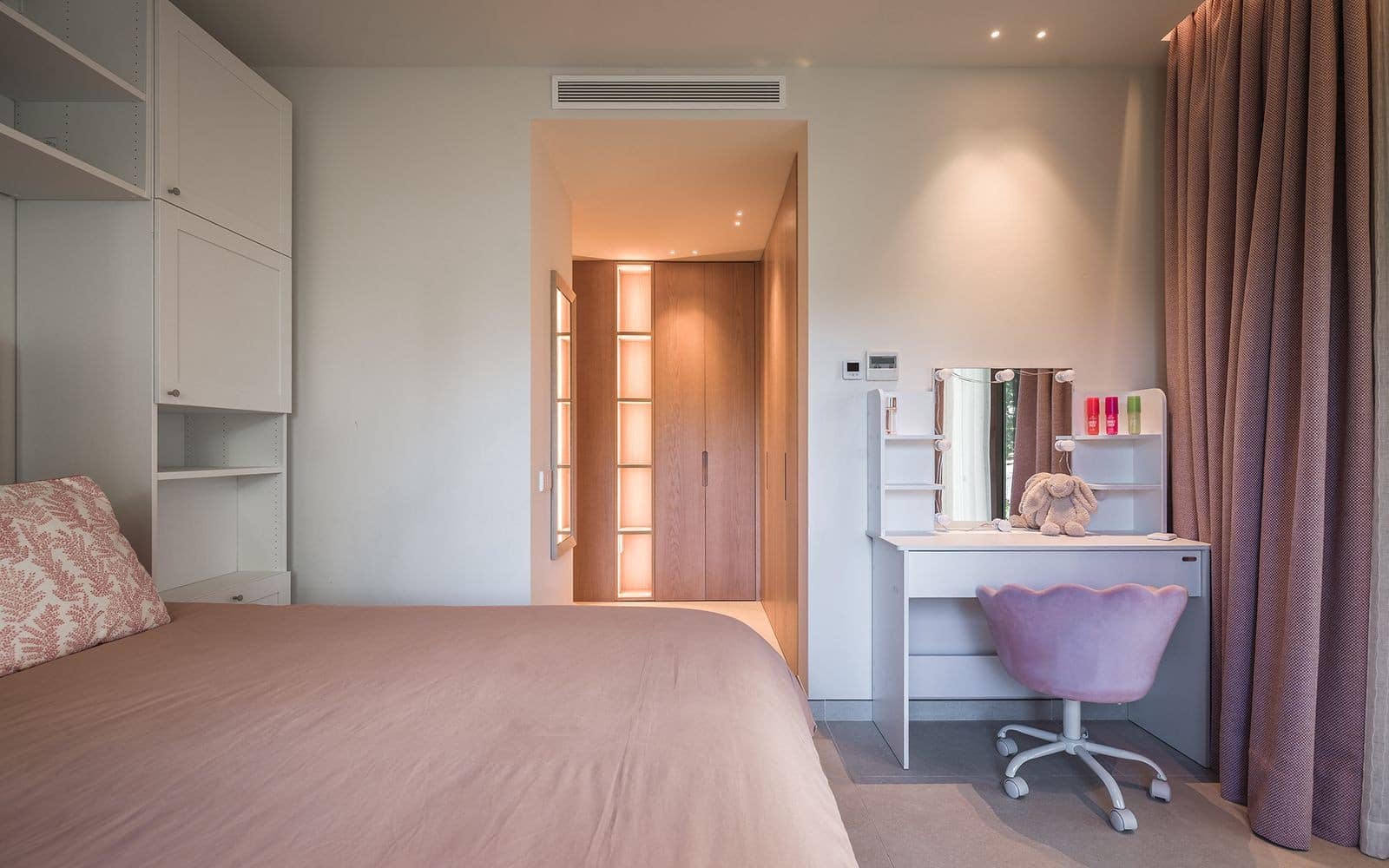 4 chambre Appartement à vendre à Nueva Andalucia avec piscine garage - 3 995 000 € (Ref: 9644607)