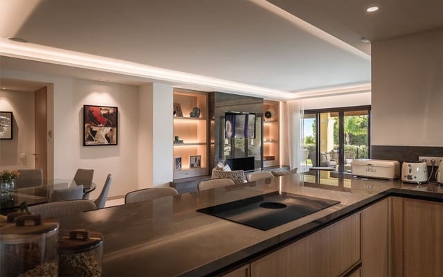 4 Zimmer Apartment zu verkaufen in Nueva Andalucia, Marbella mit Pool Garage - 3.995.000 € (Ref: 9644607)