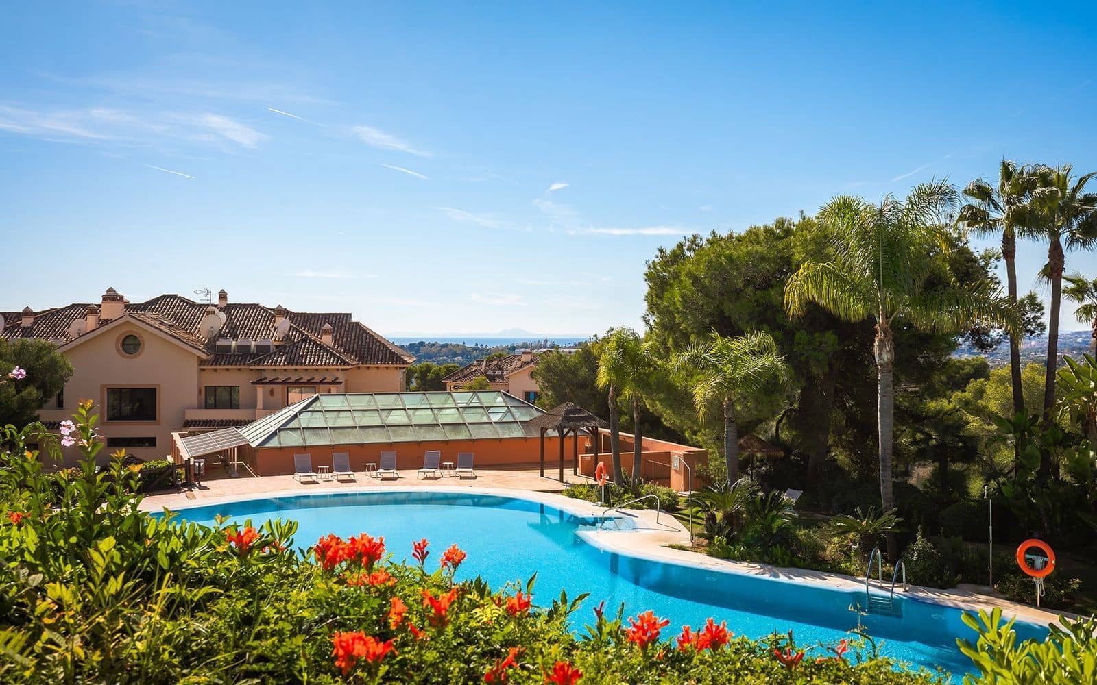 4 chambre Appartement à vendre à Nueva Andalucia avec piscine garage - 3 995 000 € (Ref: 9644607)