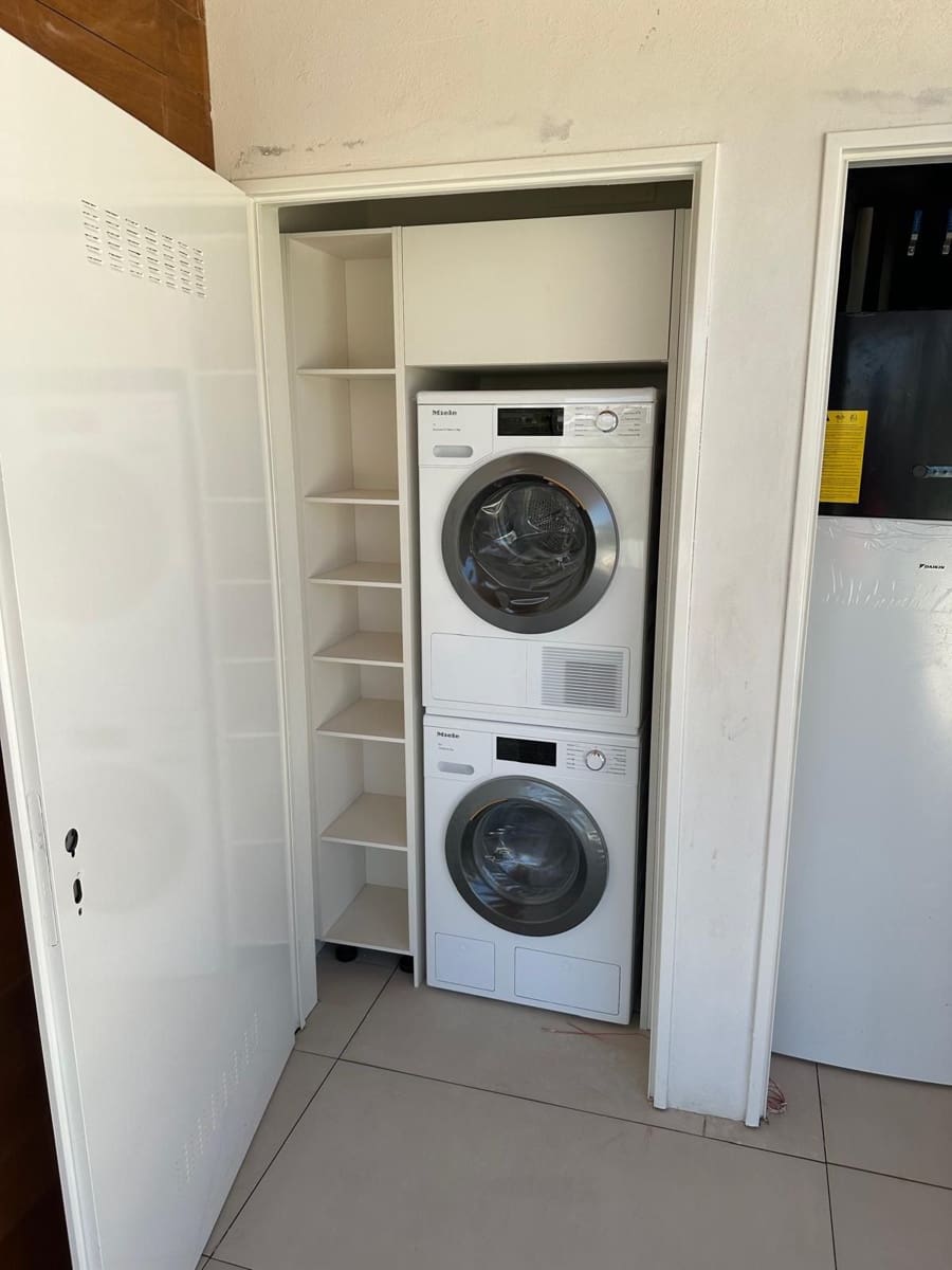 2 makuuhuone Huoneisto myytävänä paikassa Golden Mile mukana uima-altaan 
autotalli - 2 600 000 € (Ref: 9644608)