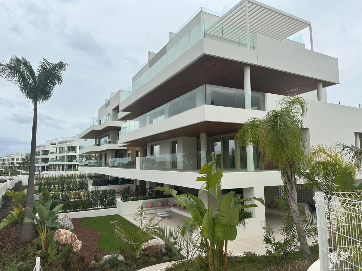 2 makuuhuone Huoneisto myytävänä paikassa Golden Mile mukana uima-altaan 
autotalli - 2 600 000 € (Ref: 9644608)