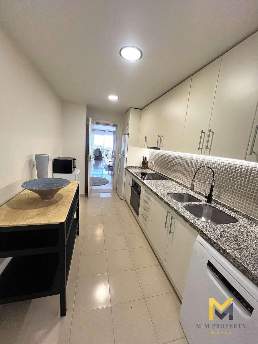 3 chambre Penthouse à vendre à Benahavis avec piscine garage - 795 000 € (Ref: 9647951)