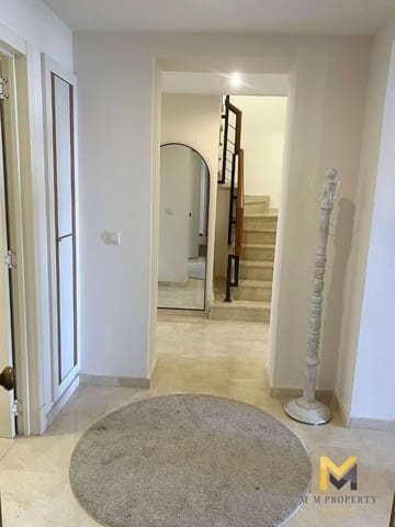 3 chambre Penthouse à vendre à Benahavís avec piscine garage - 795 000 € (Ref: 9647951)