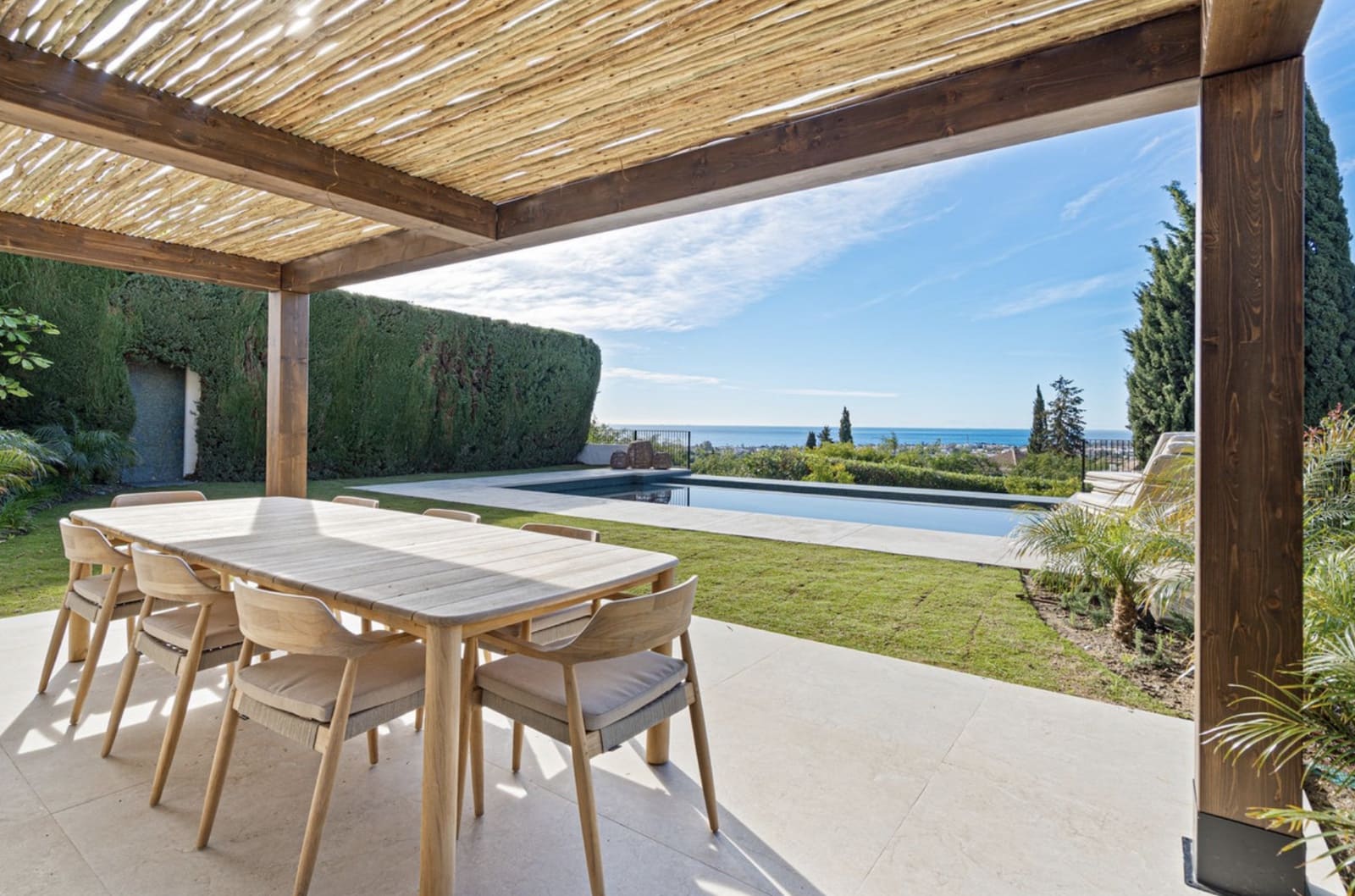 4 chambre Villa/Maison à vendre à Benahavis avec piscine garage - 2 995 000 € (Ref: 9647954)