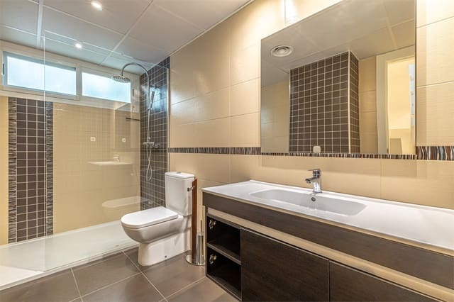 2 camera da letto Casa in vendita in Marbella con piscina garage - 599.000 € (Rif: 9651721)