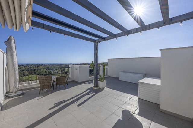 2 chambre Penthouse à vendre à Benahavís avec piscine garage - 680 000 € (Ref: 9651722)