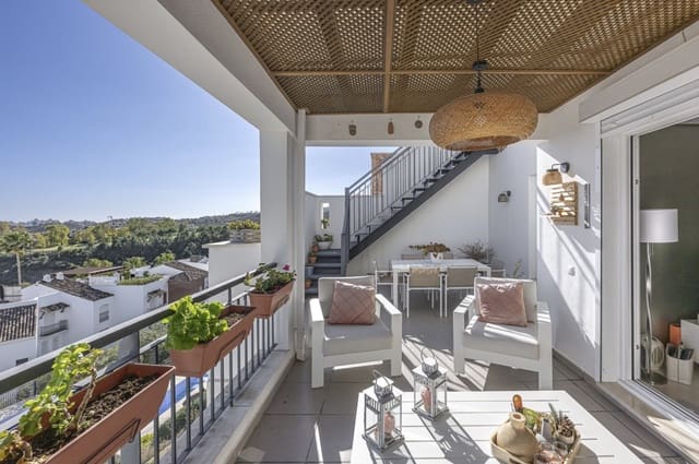 2 chambre Penthouse à vendre à Benahavís avec piscine garage - 680 000 € (Ref: 9651722)