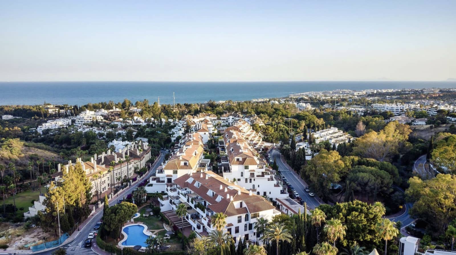 3 slaapkamer Penthouse te koop in Golden Mile met zwembad garage - € 1.795.000 (Ref: 9651723)