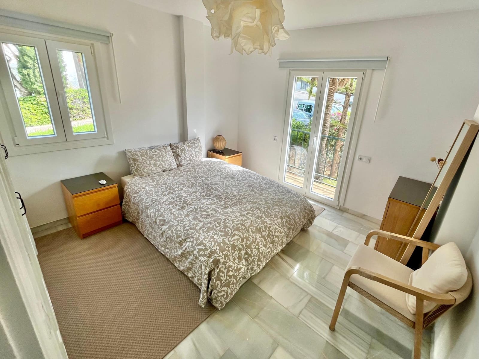 Apartamento de 2 habitaciones en Marbella en venta con piscina garaje - 410.000 € (Ref: 9655866)