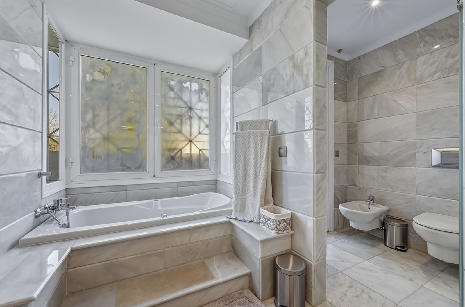5 sypialnia Willa na sprzedaż w Guadalmina z basenem garażem - 2 500 000 € (Ref: 9655870)