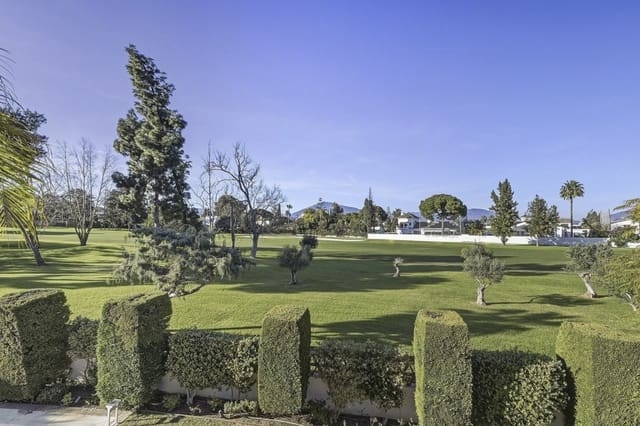 5 quarto Moradia para venda em Guadalmina Alta, Marbella com piscina garagem - 2 500 000 € (Ref: 9655870)