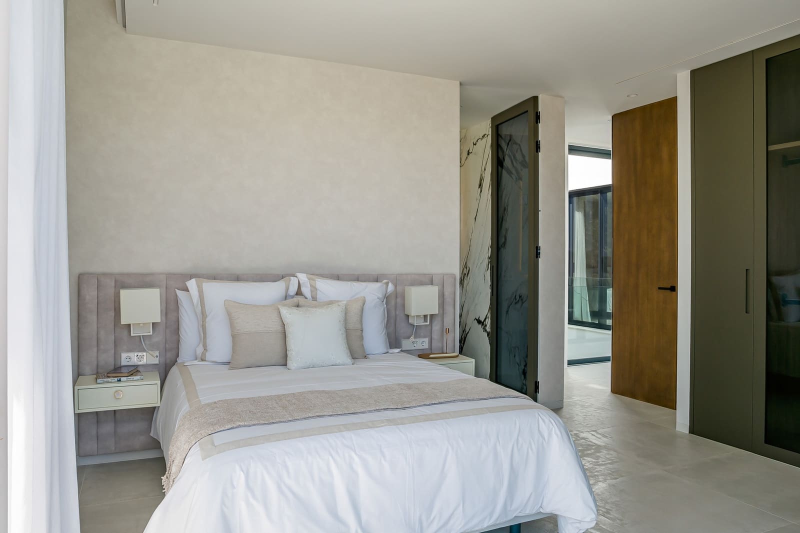 6 camera da letto Villa in vendita in Benahavis con piscina garage - 6.800.000 € (Rif: 9661908)