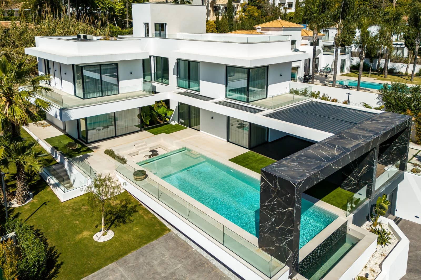 6 camera da letto Villa in vendita in Benahavis con piscina garage - 6.800.000 € (Rif: 9661908)