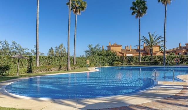 2 makuuhuone Huoneisto myytävänä paikassa Benahavís mukana uima-altaan 
autotalli - 625 000 € (Ref: 9663694)