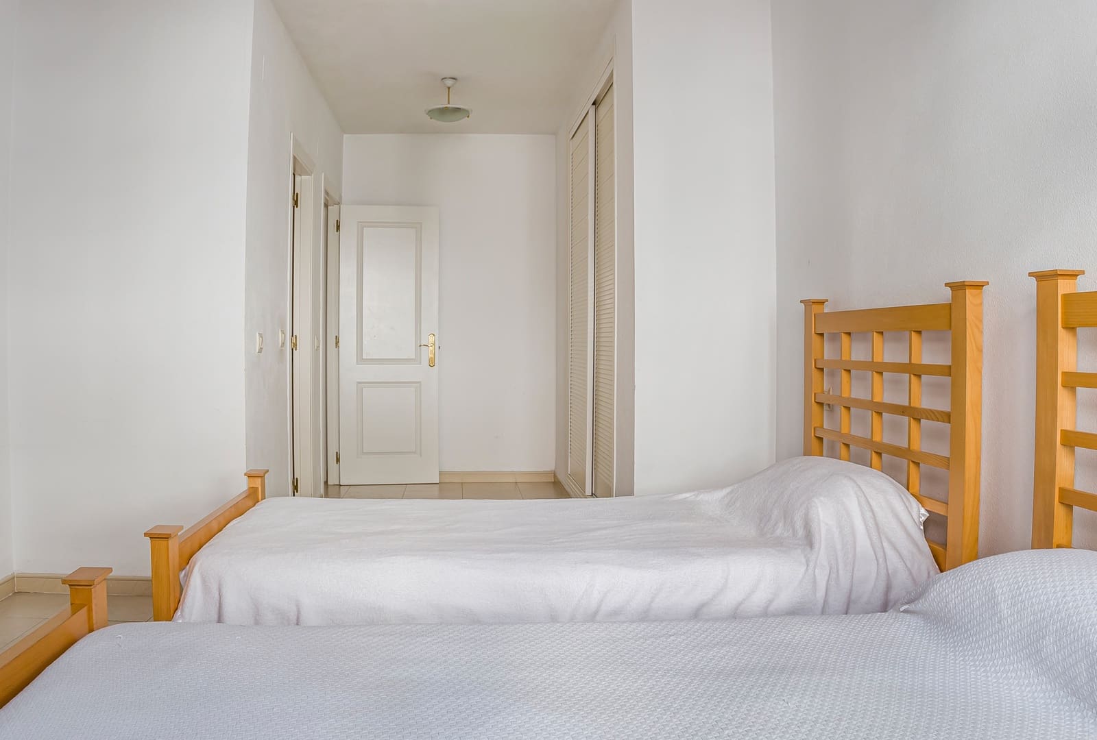 2 slaapkamer Appartement te koop in Marbella met zwembad garage - € 480.000 (Ref: 9674025)