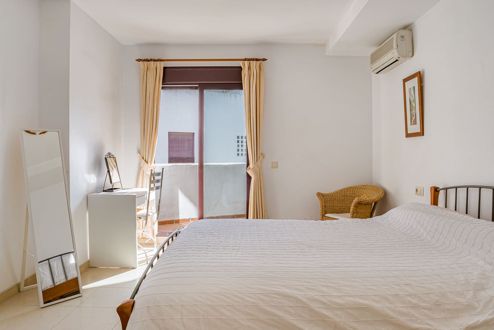 2 slaapkamer Appartement te koop in Marbella met zwembad garage - € 480.000 (Ref: 9674025)