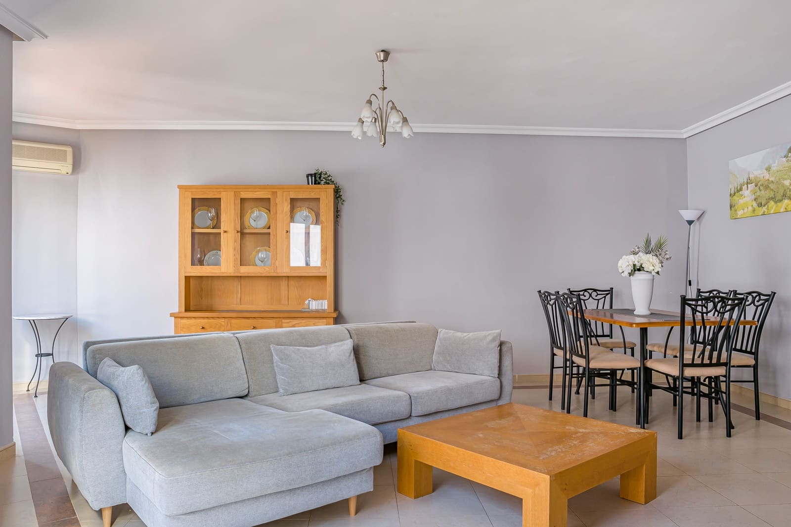 2 soverom Leilighet til salgs i Marbella med svømmebasseng garasje - € 470 000 (Ref: 9674025)