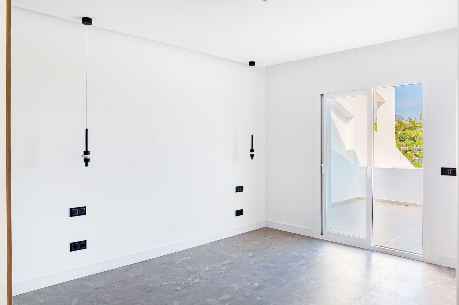 3 bedroom Penthouse for sale in La Quinta with pool garage - € 825,000 (Ref: 9677068)