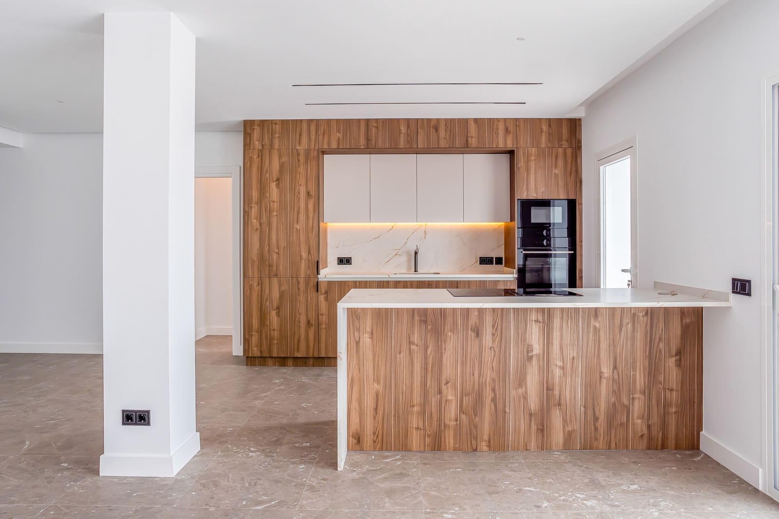 3 camera da letto Attico in vendita in La Quinta con piscina garage - 825.000 € (Rif: 9677068)