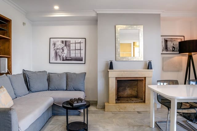 3 quarto Apartamento para venda em Nueva Andalucía Centro, Marbella com piscina garagem - 530 000 € (Ref: 9677071)