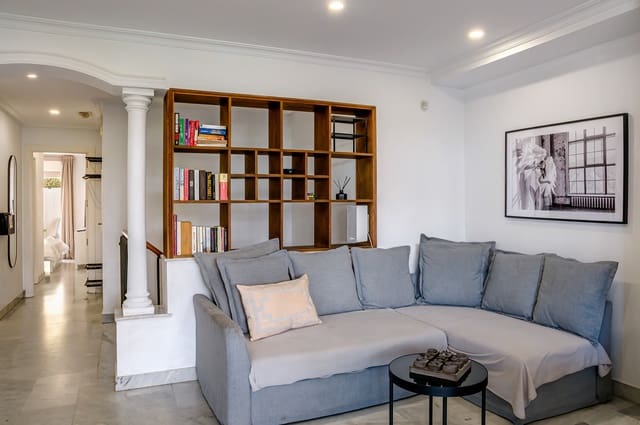 3 quarto Apartamento para venda em Nueva Andalucía Centro, Marbella com piscina garagem - 530 000 € (Ref: 9677071)