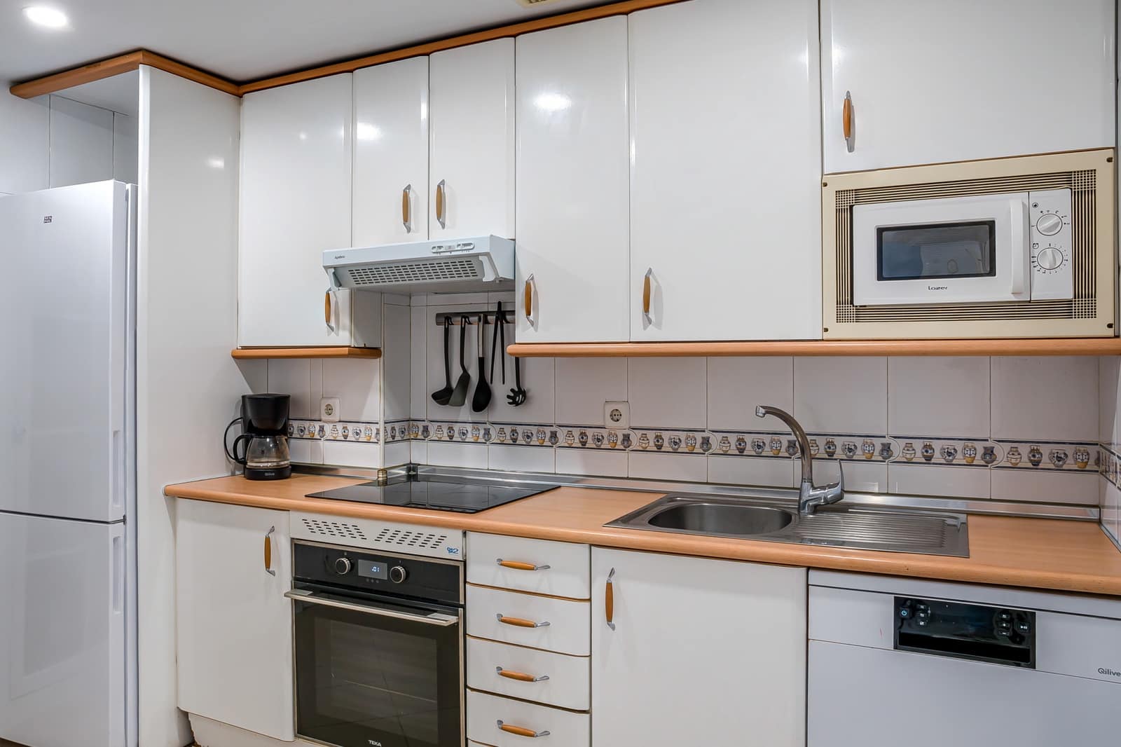 3 sovrum Lägenhet till salu i Marbella med pool garage - 530 000 € (Ref: 9677071)