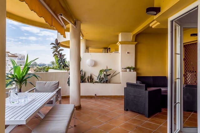 3 quarto Apartamento para venda em Nueva Andalucía Centro, Marbella com piscina garagem - 530 000 € (Ref: 9677071)