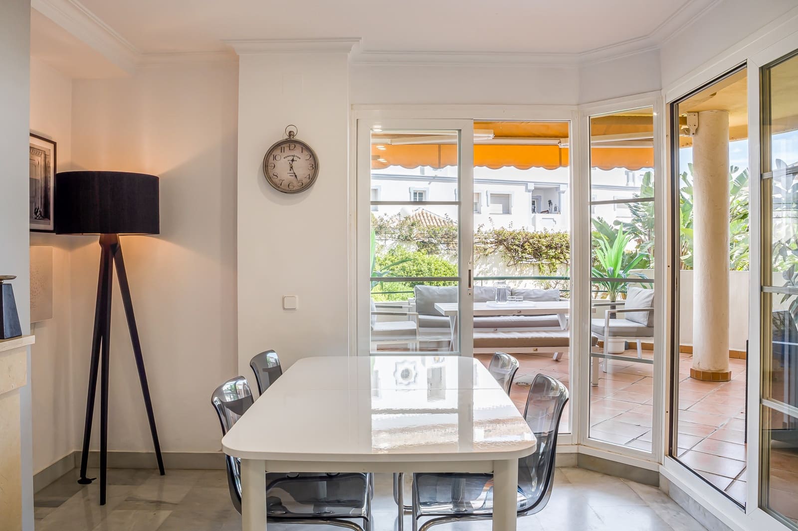 3 sovrum Lägenhet till salu i Marbella med pool garage - 530 000 € (Ref: 9677071)