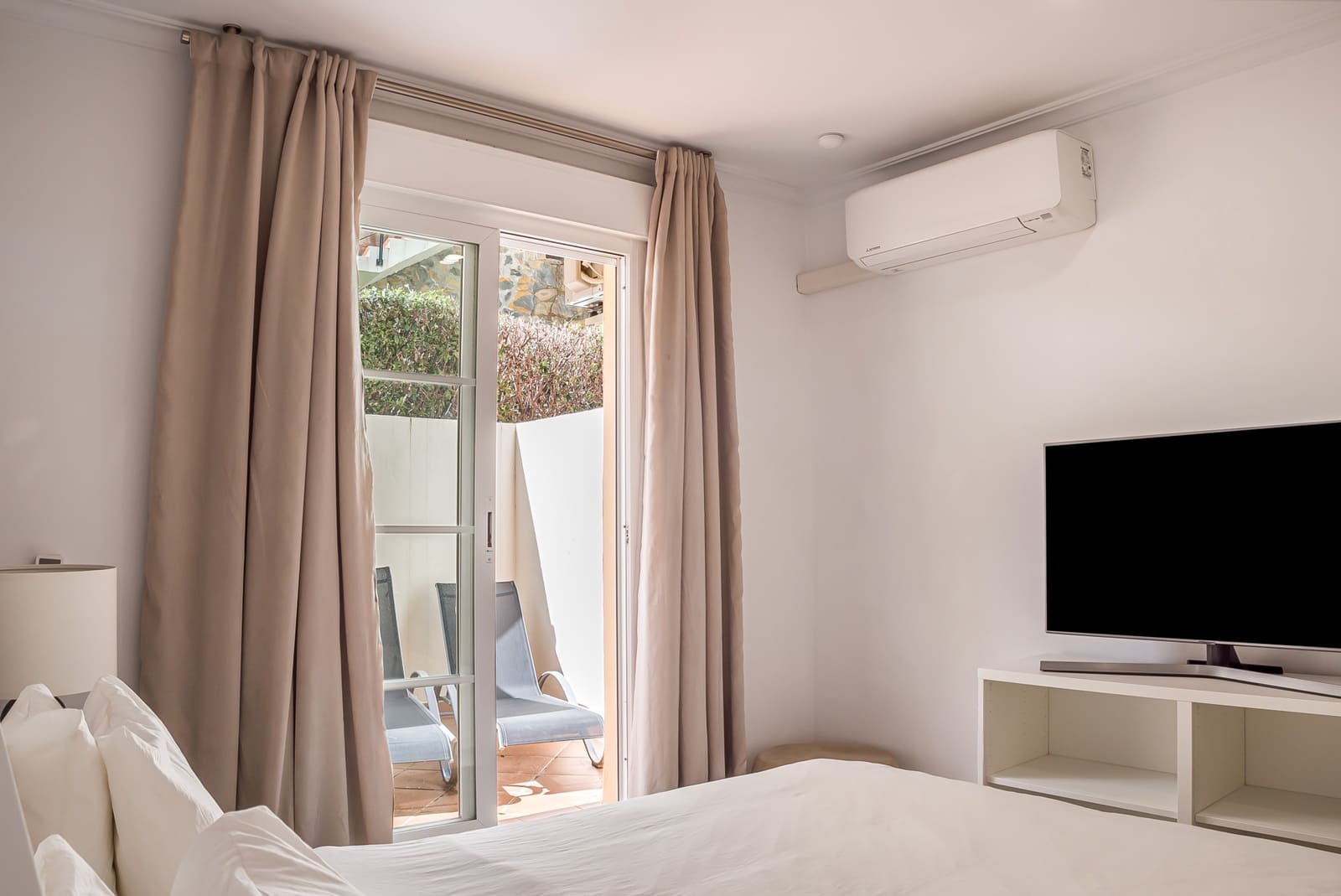 3 Zimmer Apartment zu verkaufen in Marbella mit Pool Garage - 499.000 € (Ref: 9677071)