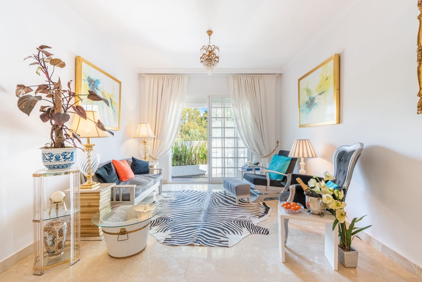 2 sypialnia Dom na sprzedaż w Marbella z basenem garażem - 550 000 € (Ref: 9679698)
