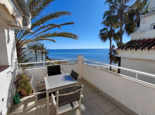 3 quarto Penthouse para venda em Marbella com piscina garagem - 795 000 € (Ref: 9679699)