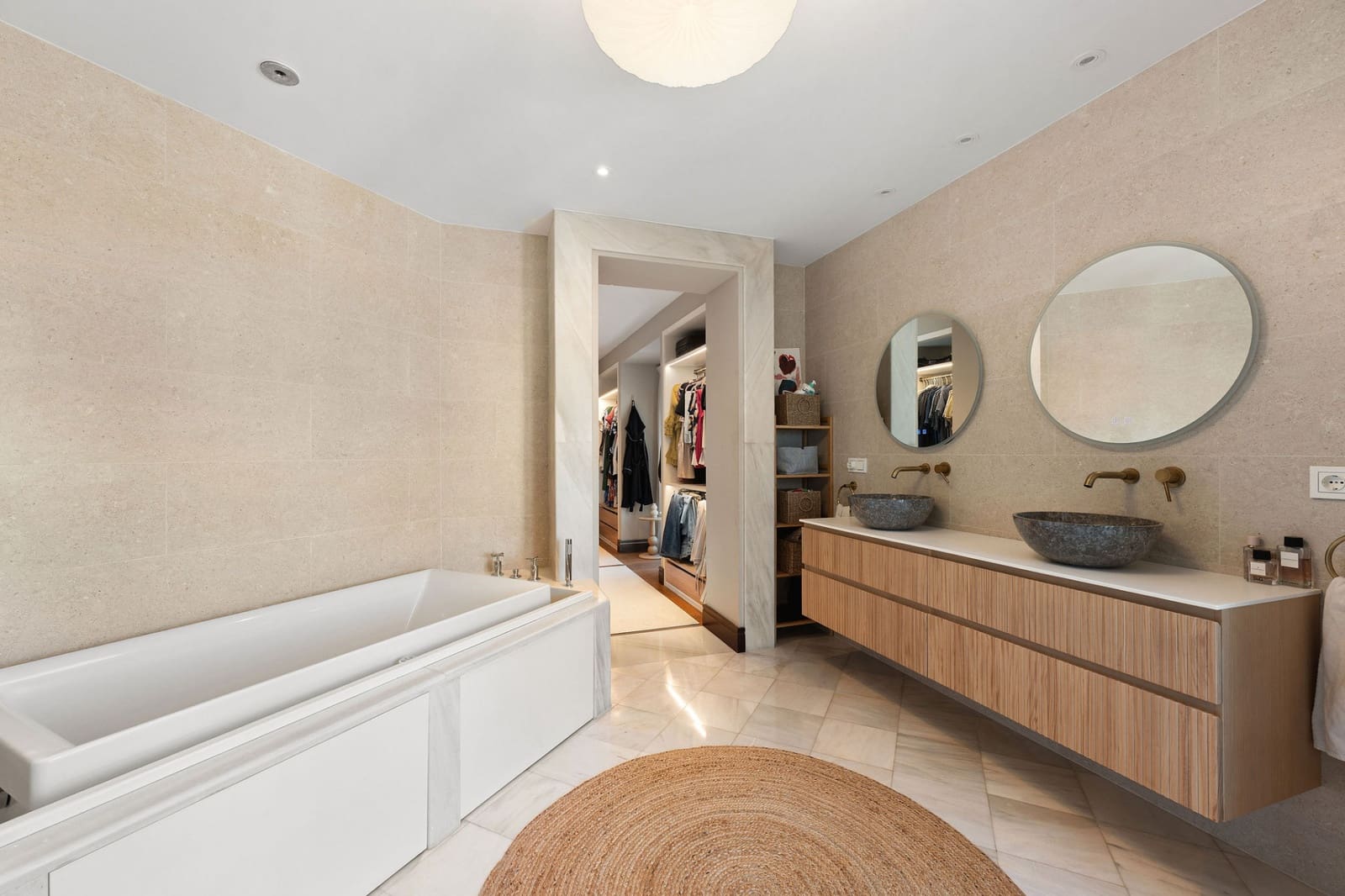 Chalet de 6 habitaciones en San Pedro de Alcantara en venta con piscina garaje - 3.395.000 € (Ref: 9682431)