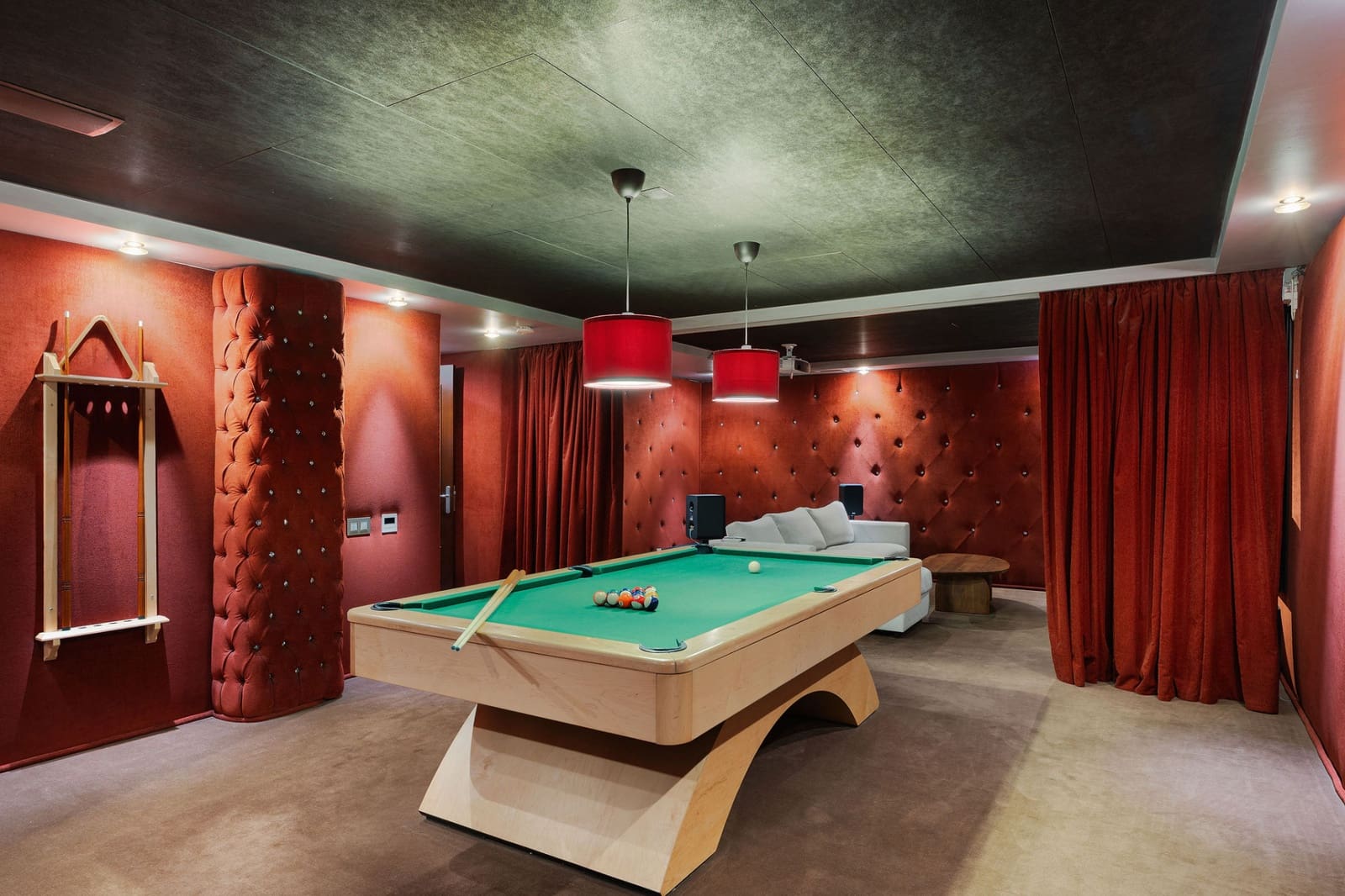 Chalet de 6 habitaciones en San Pedro de Alcantara en venta con piscina garaje - 3.395.000 € (Ref: 9682431)