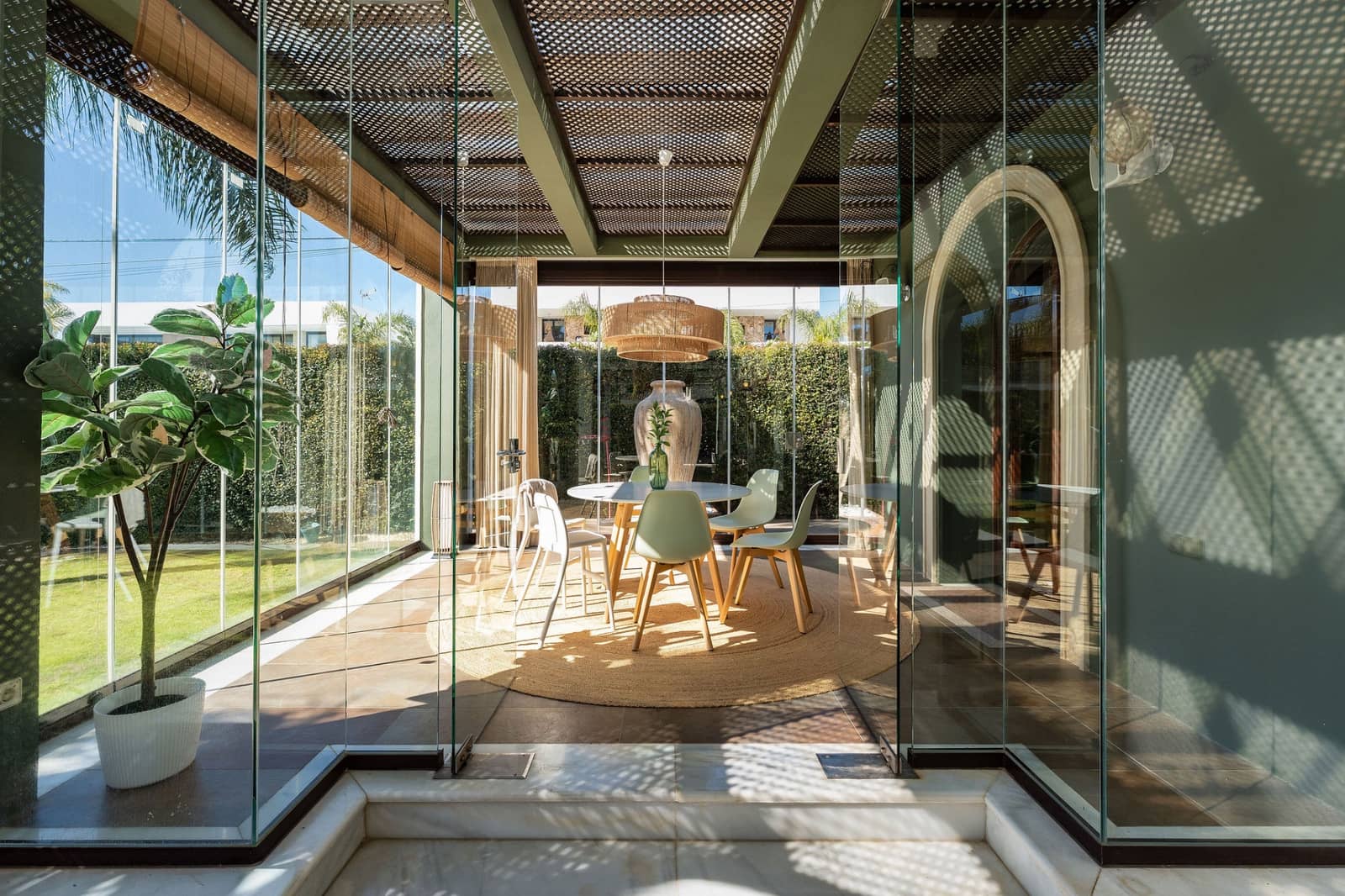 Chalet de 6 habitaciones en San Pedro de Alcantara en venta con piscina garaje - 3.395.000 € (Ref: 9682431)