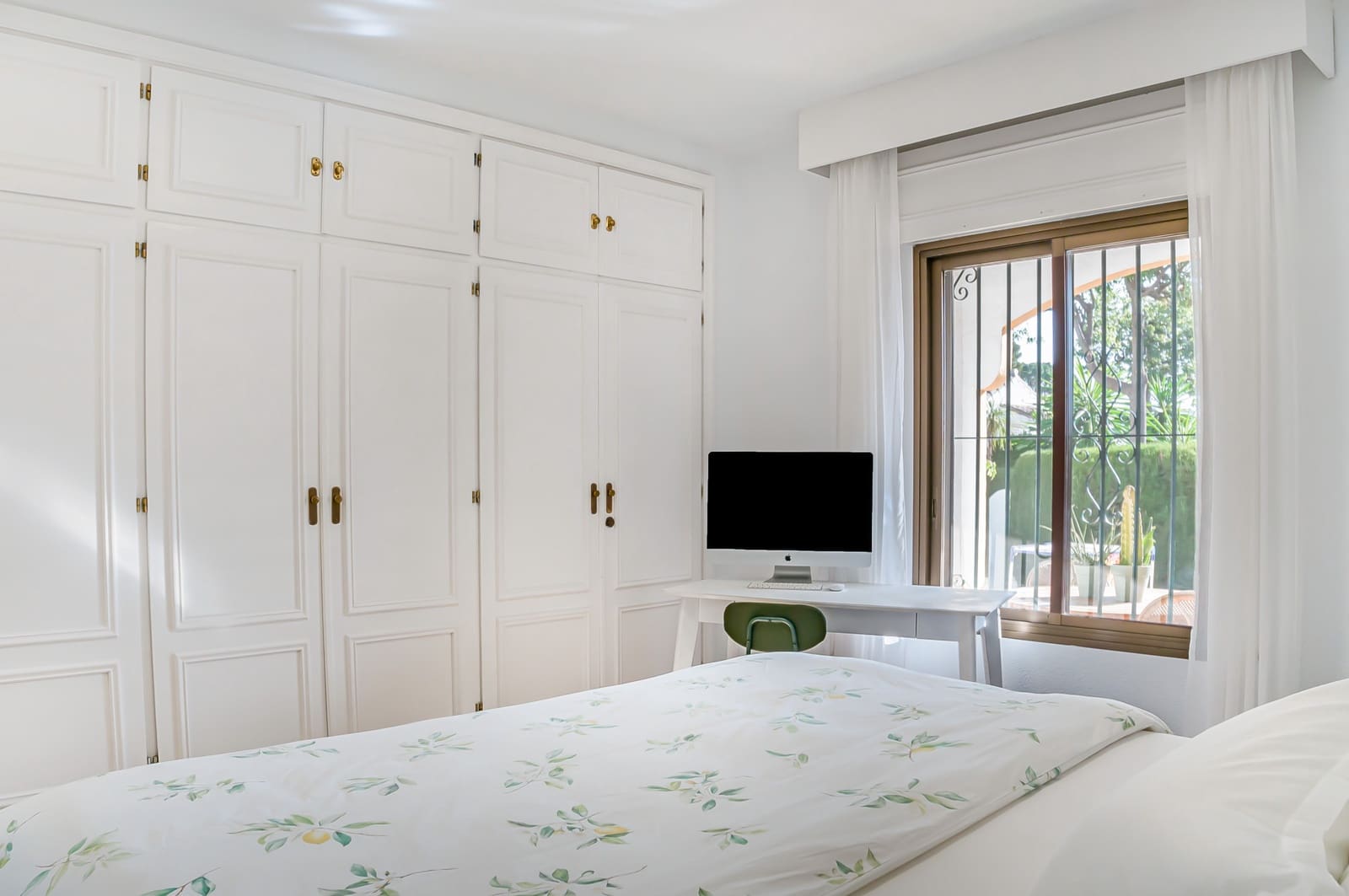 Apartamento de 2 habitaciones en Marbella en venta con piscina garaje - 789.000 € (Ref: 9695172)