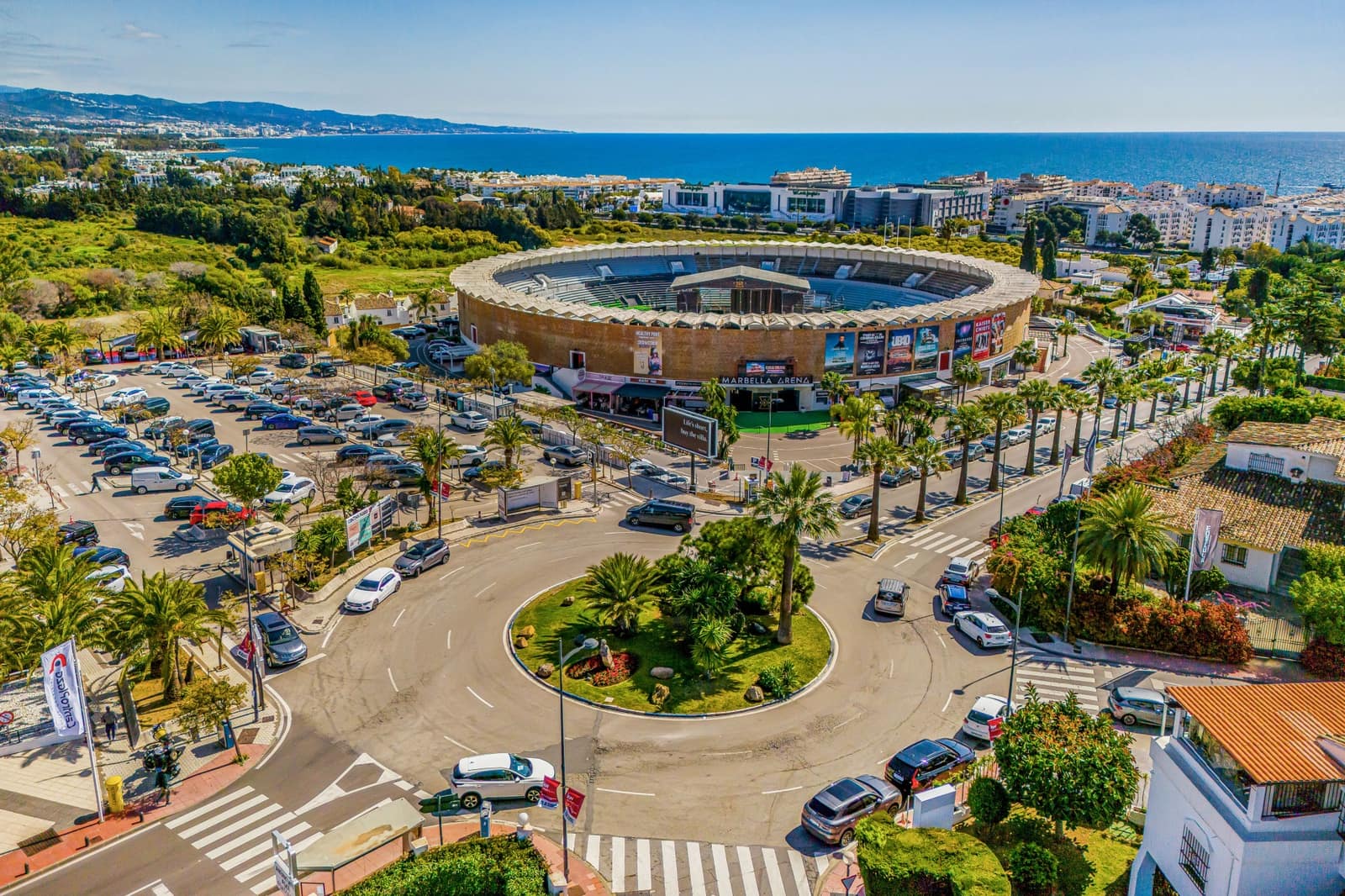 Apartamento de 2 habitaciones en Marbella en venta con piscina garaje - 789.000 € (Ref: 9695172)