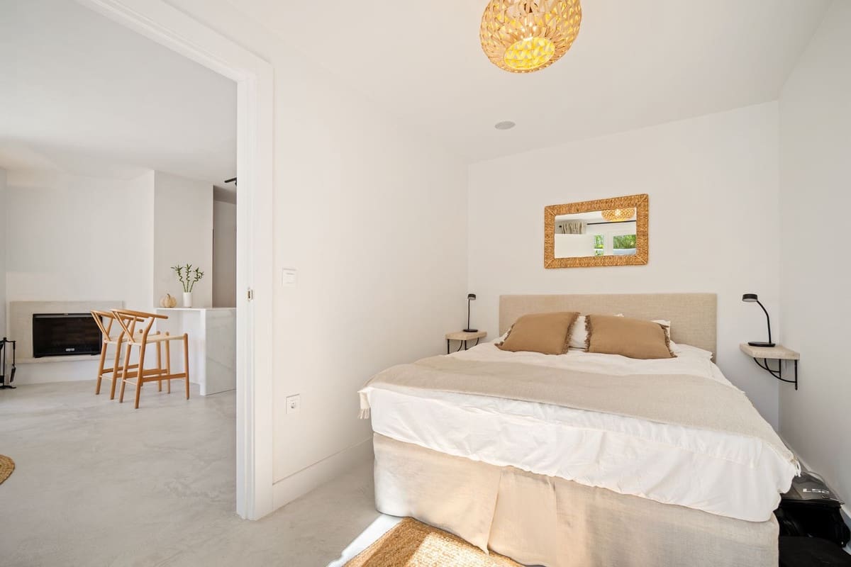 3 bedroom Apartment for sale in Marbella - € 649,000 (Ref: 9695174)