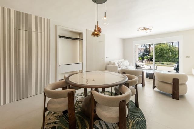 3 chambre Appartement à vendre à Nueva Andalucia, Marbella avec piscine garage - 1 190 000 € (Ref: 9698722)