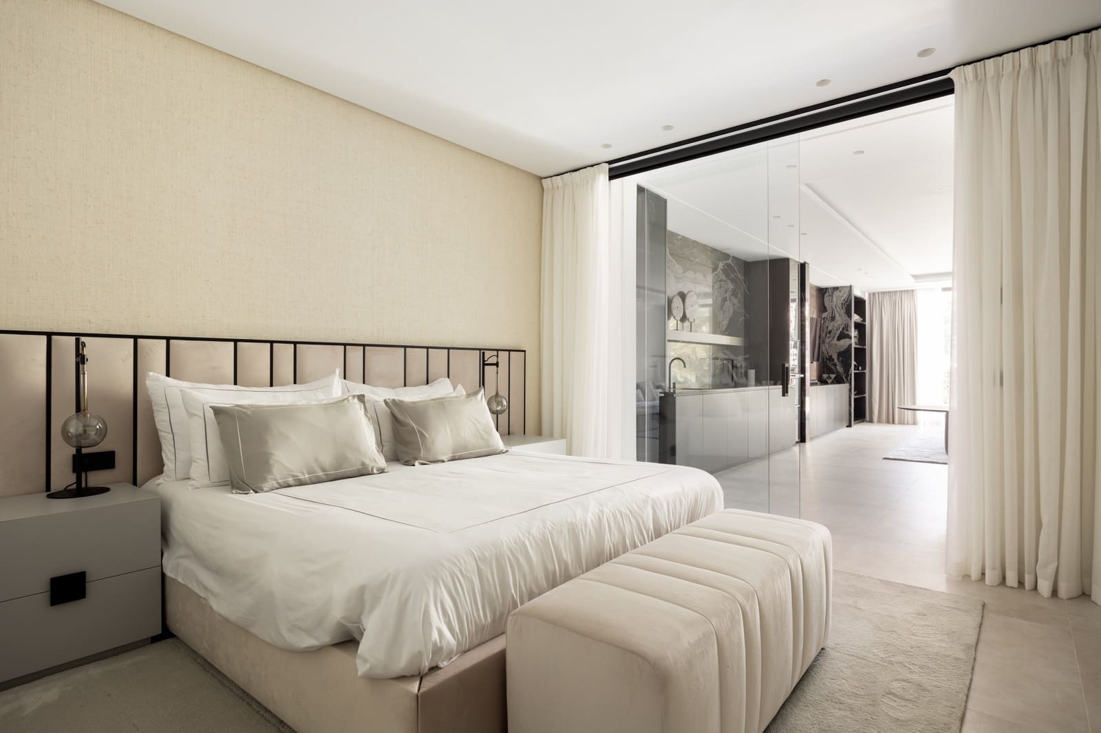 7 soveværelse Villa til salg i El Madronal med swimmingpool garage - € 11.500.000 (Ref: 9711852)