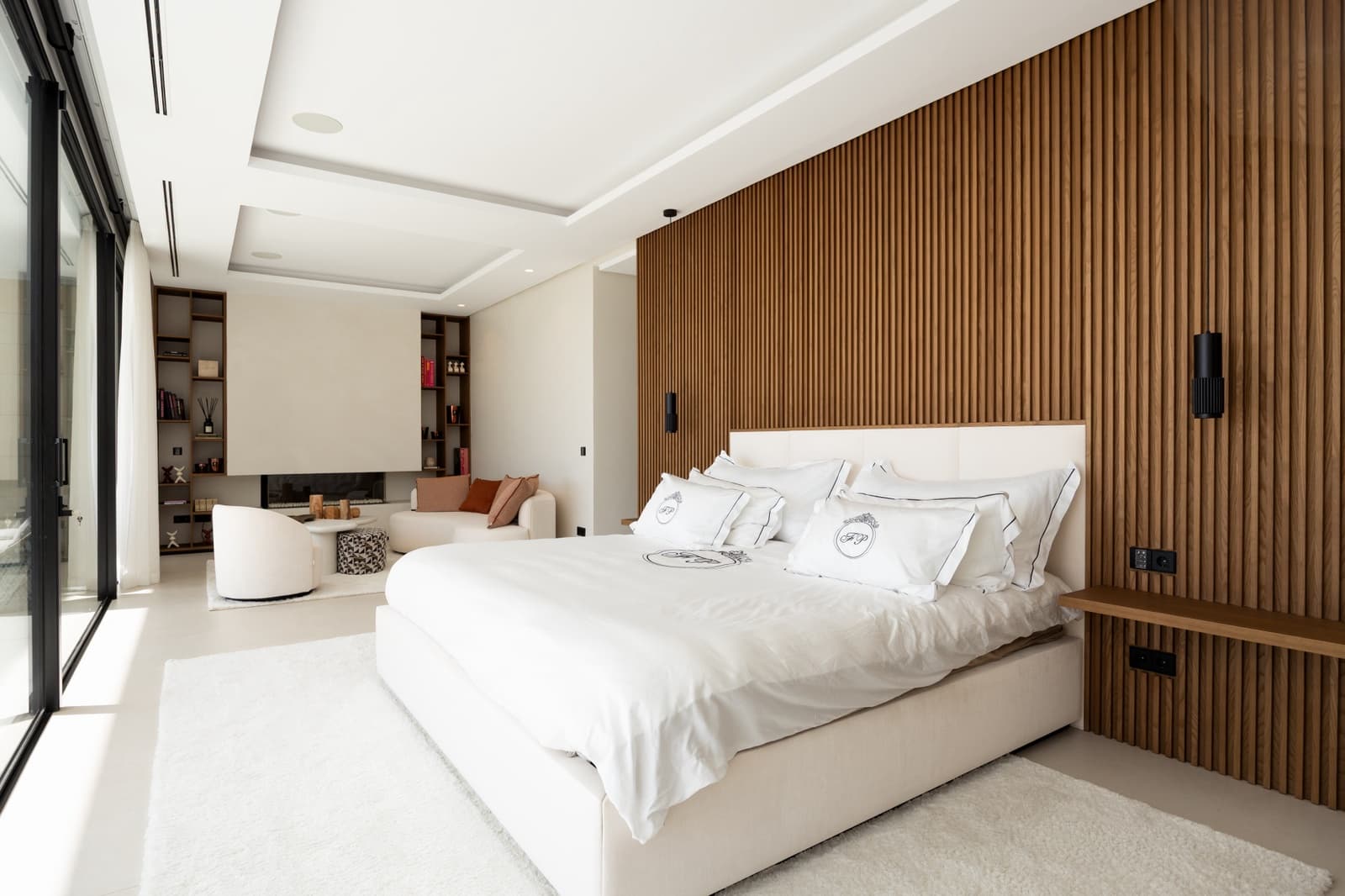 7 soveværelse Villa til salg i El Madronal med swimmingpool garage - € 11.500.000 (Ref: 9711852)