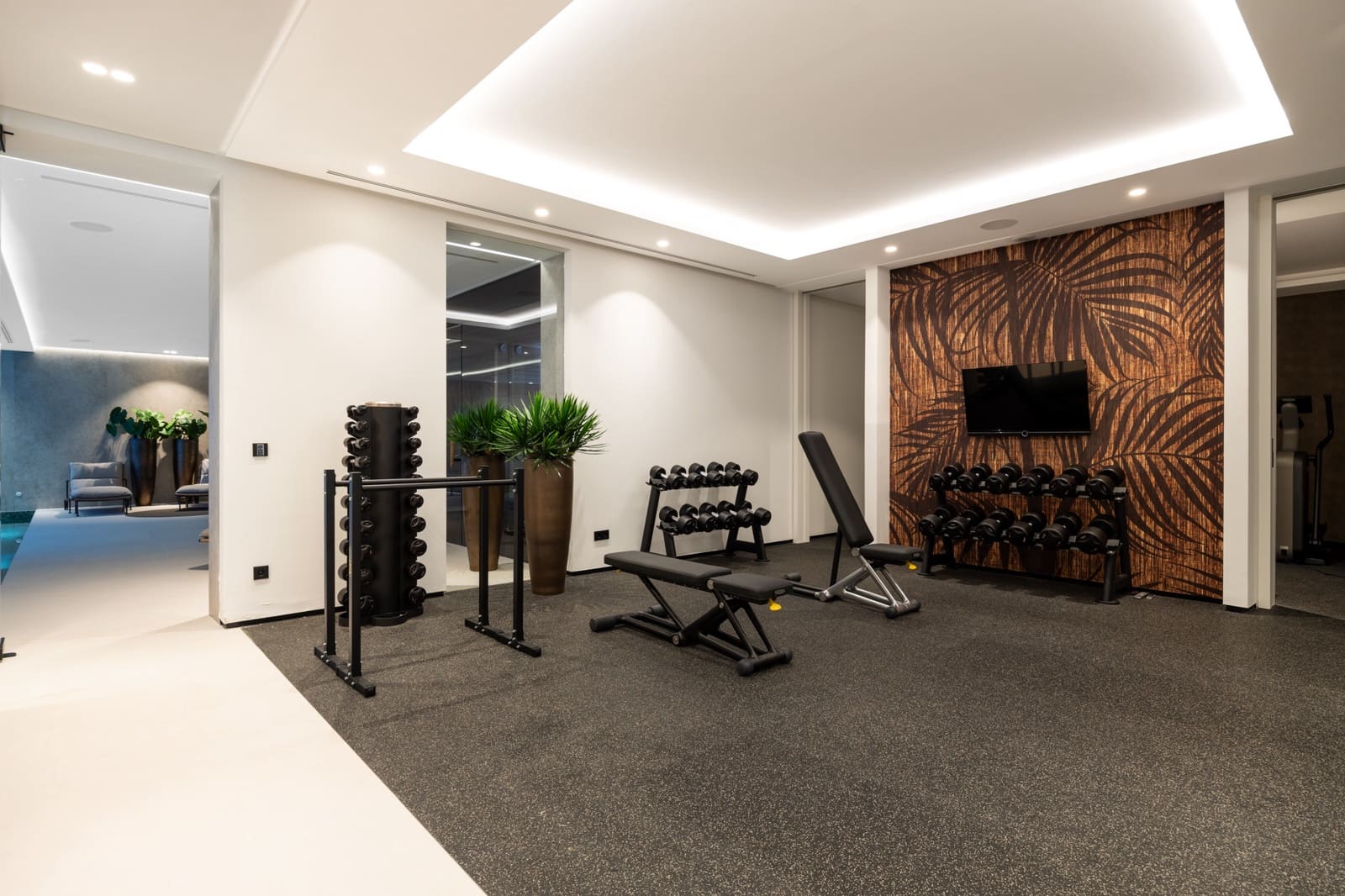 7 soveværelse Villa til salg i El Madronal med swimmingpool garage - € 11.500.000 (Ref: 9711852)