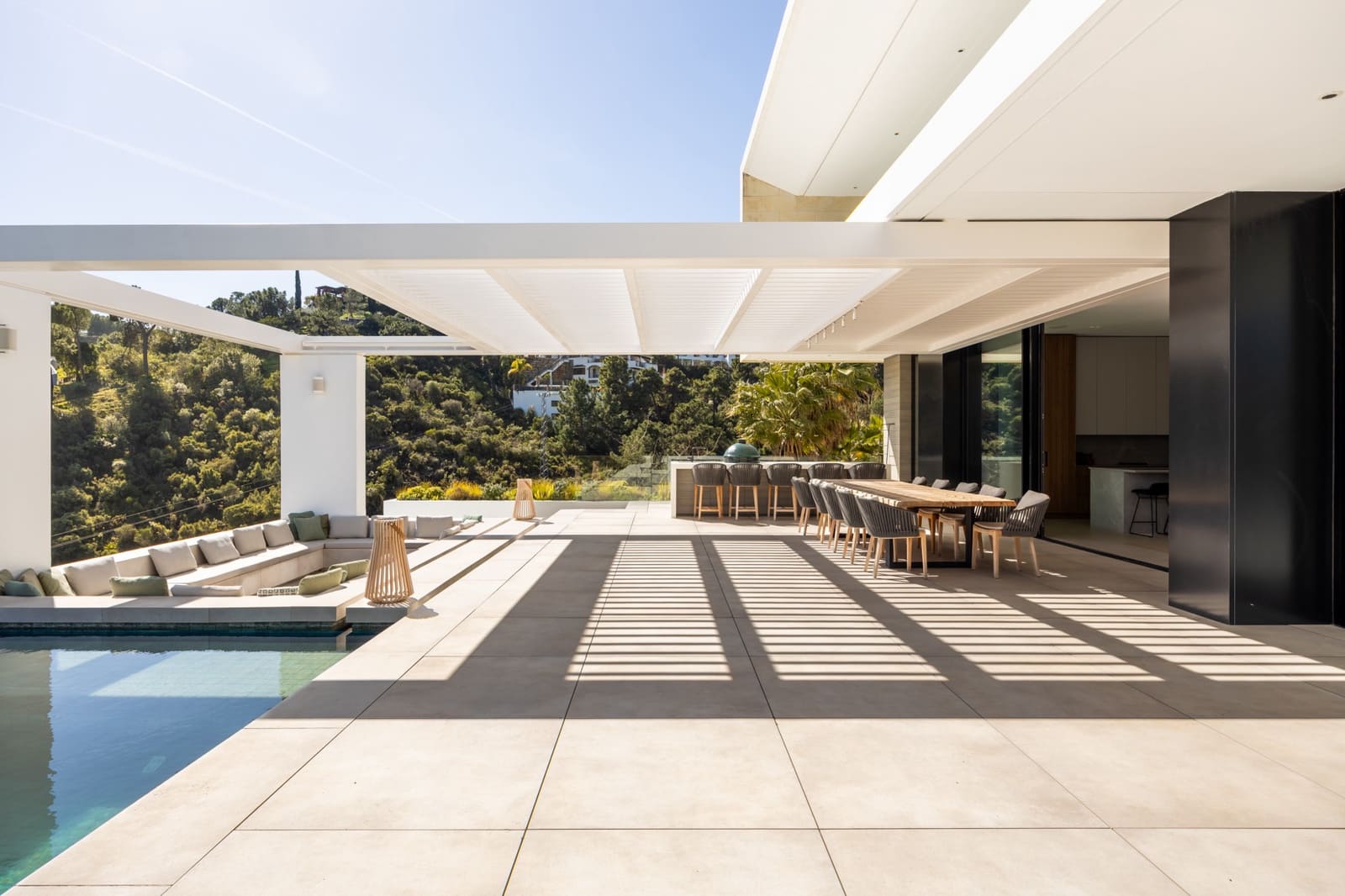 7 soveværelse Villa til salg i El Madronal med swimmingpool garage - € 11.500.000 (Ref: 9711852)