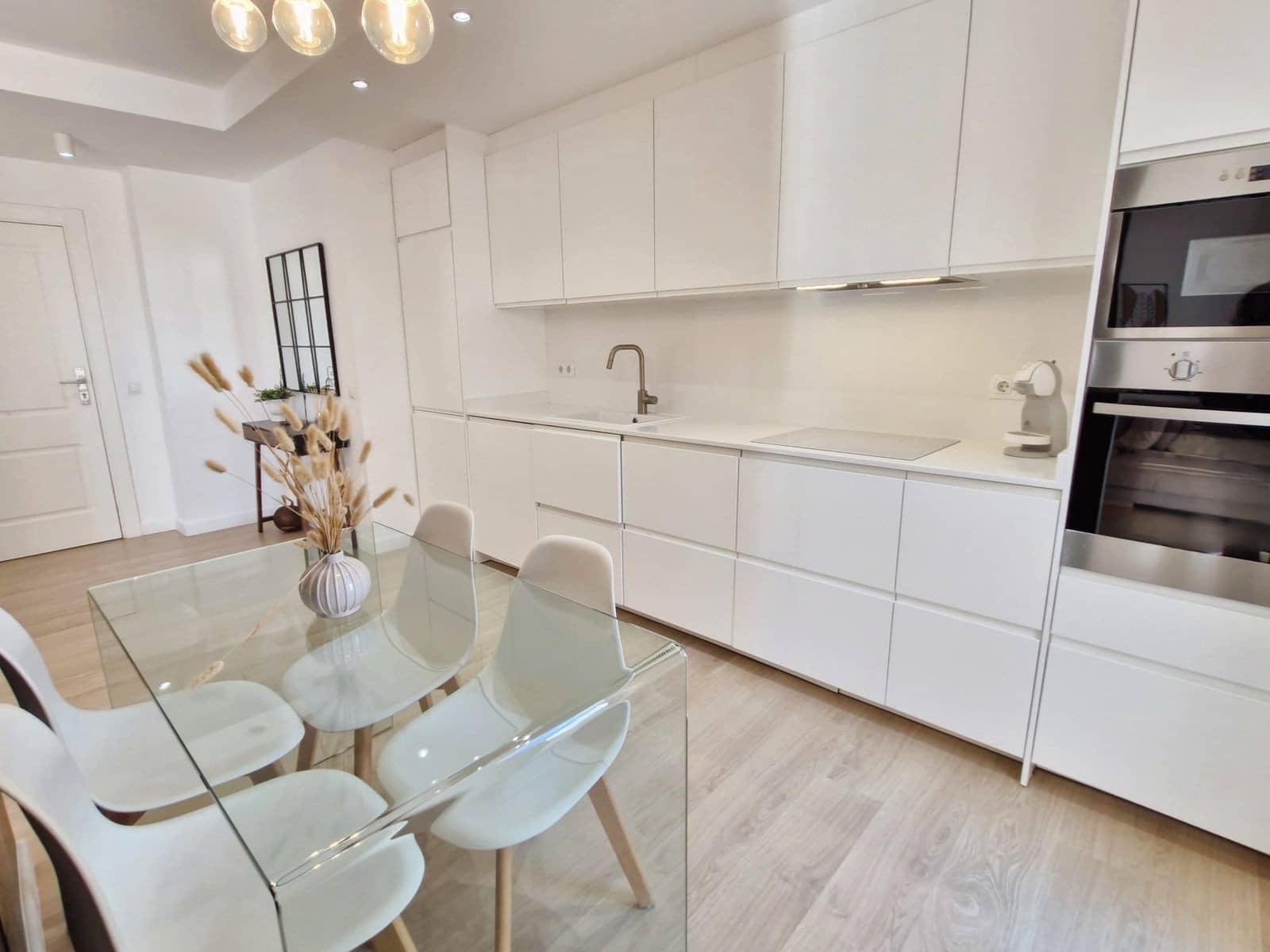 Apartamento de 2 habitaciones en Golden Mile en venta con piscina garaje - 590.000 € (Ref: 9711854)