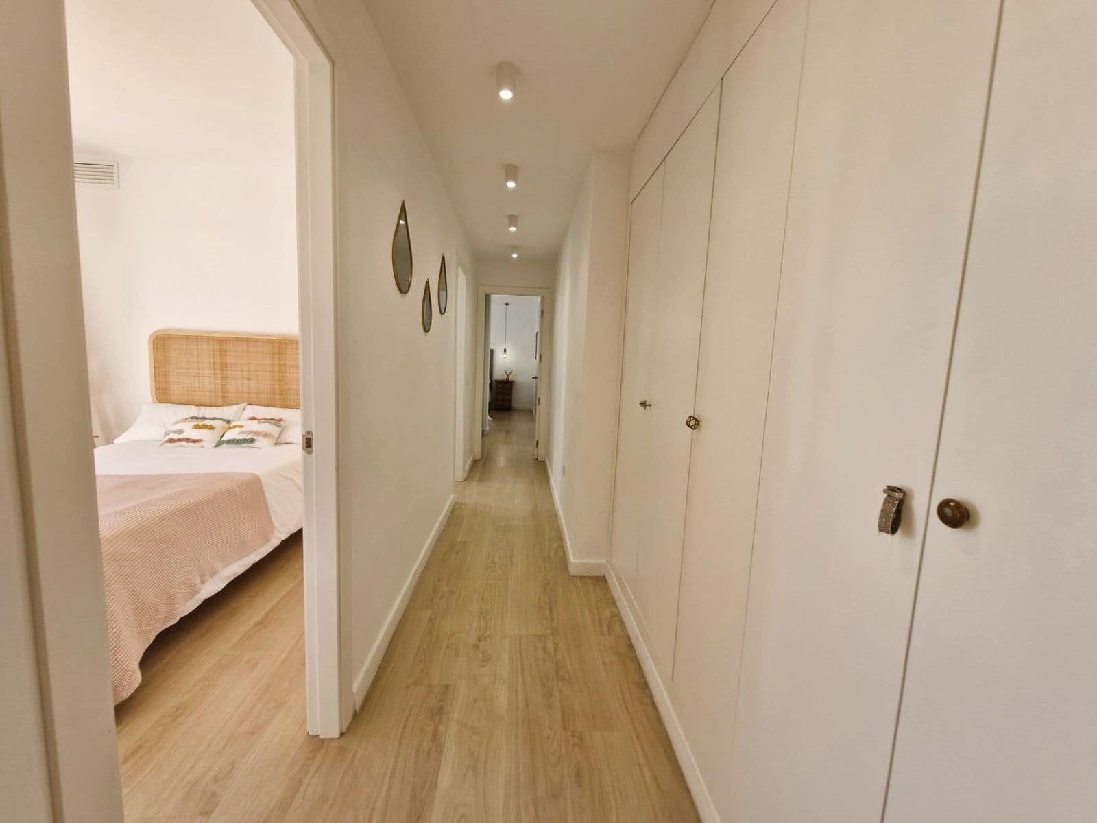 Apartamento de 2 habitaciones en Golden Mile en venta con piscina garaje - 590.000 € (Ref: 9711854)