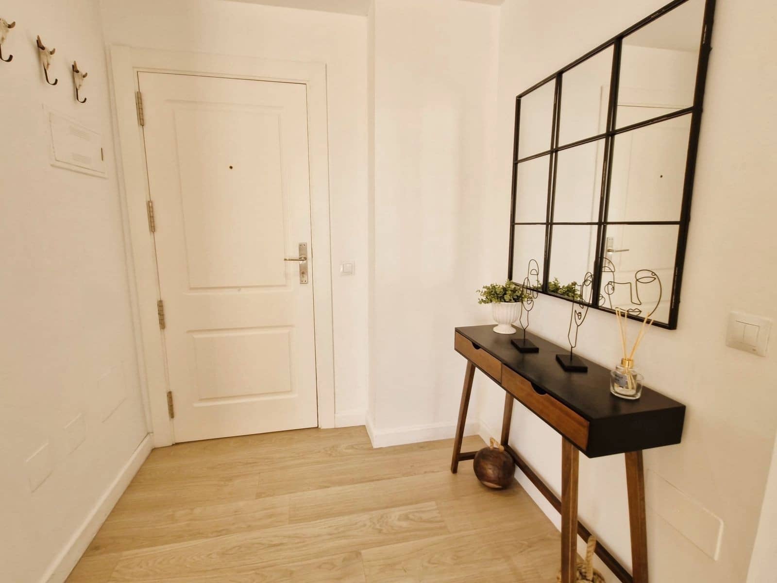 Apartamento de 2 habitaciones en Golden Mile en venta con piscina garaje - 590.000 € (Ref: 9711854)