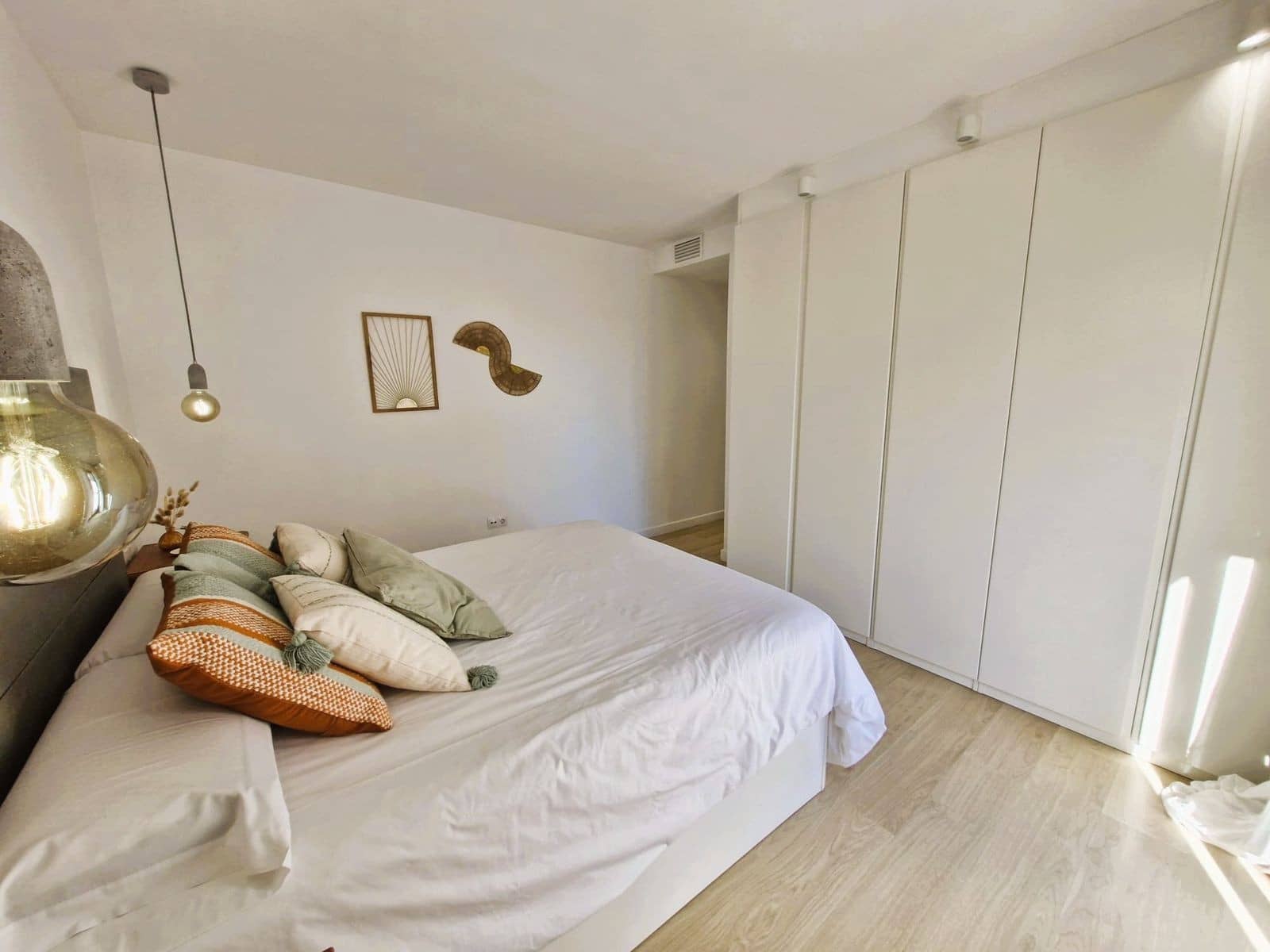 Apartamento de 2 habitaciones en Golden Mile en venta con piscina garaje - 590.000 € (Ref: 9711854)