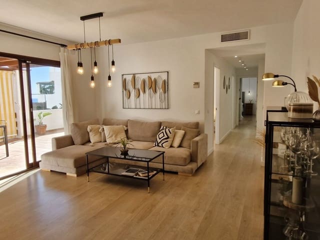 2 bedroom Apartment for sale in Golden Mile, Marbella with pool garage - € 590,000 (Ref: 9711854)